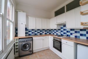 Kitchen- click for photo gallery